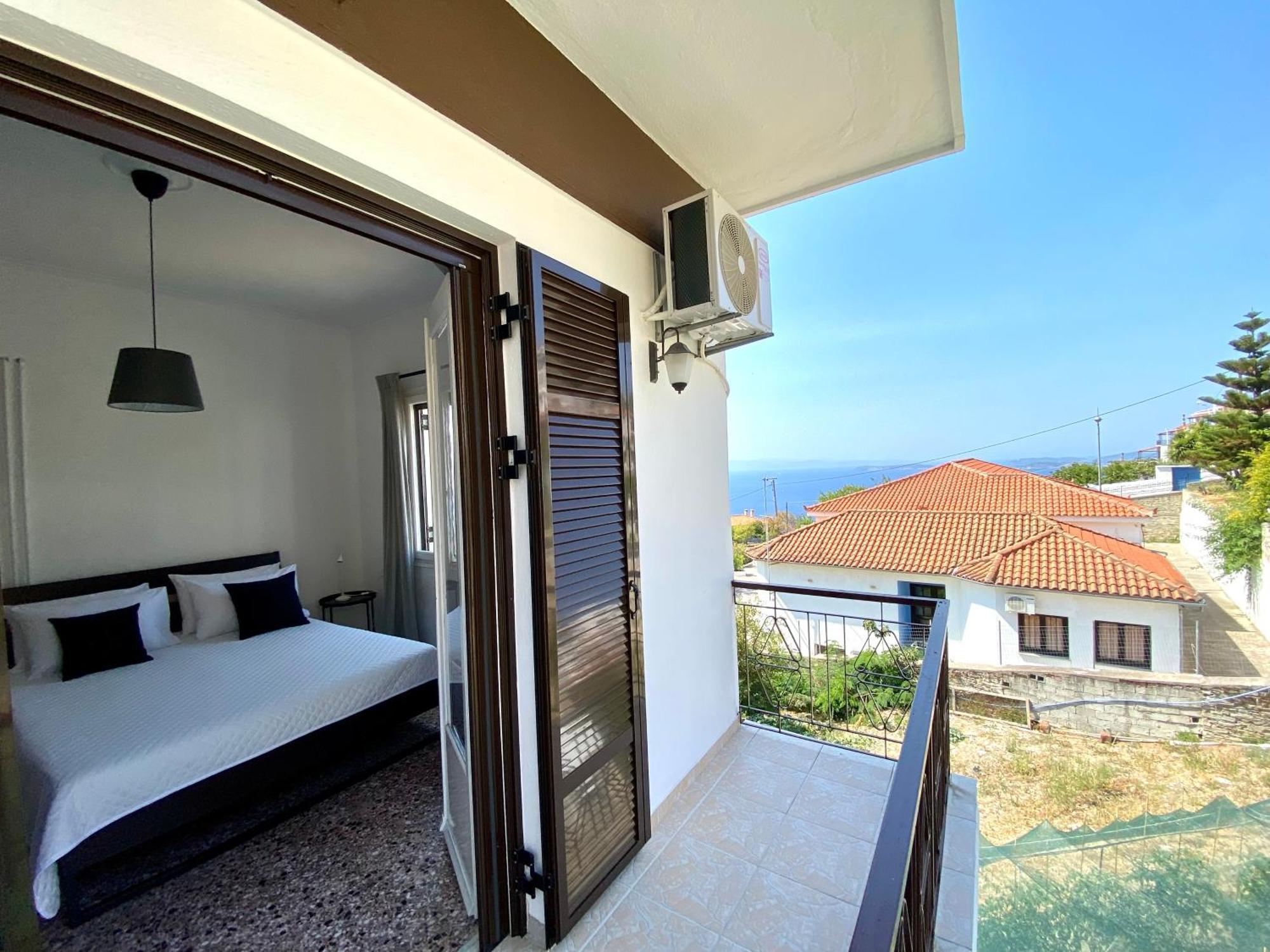 Demie And George Ηouse Villa Loutraki  Exterior photo
